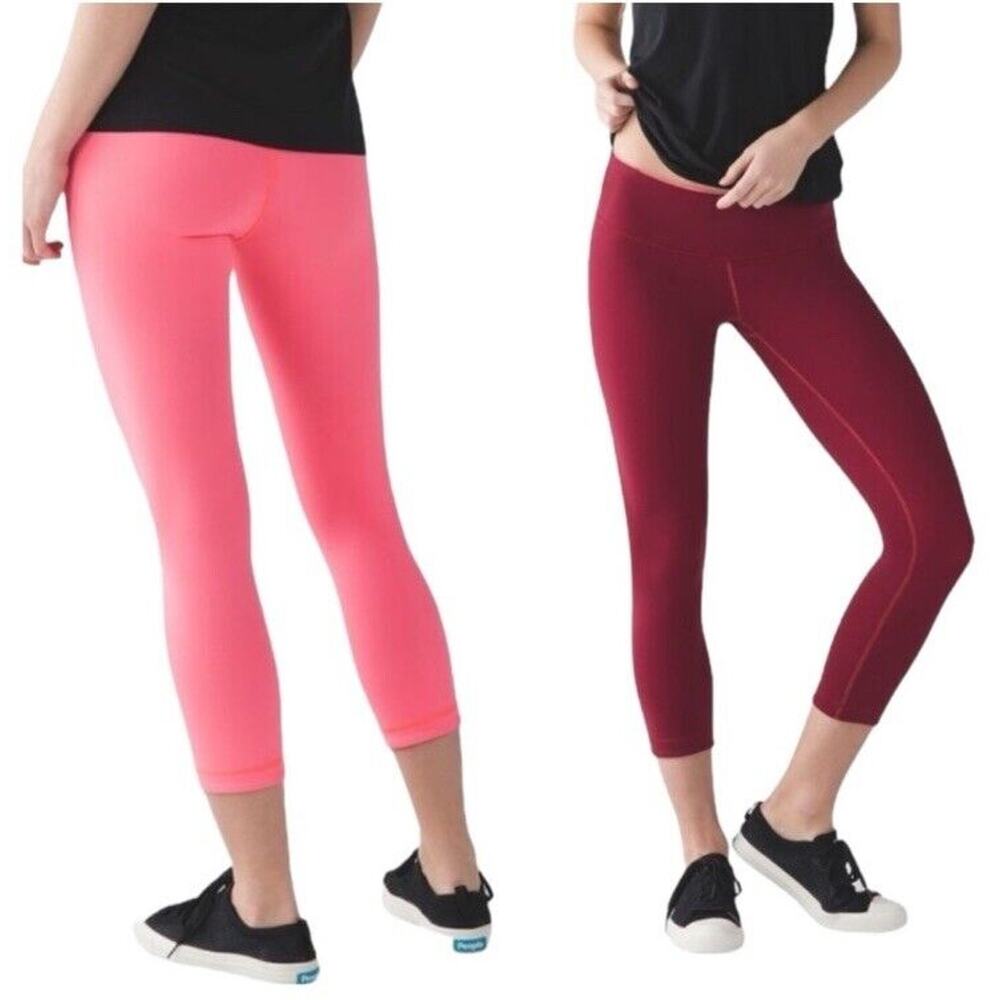Lululemon‎ Wunder Under Crop Pink Burgundy Reversible Leggings Womens Size 6